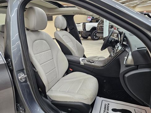 Used 2017 Mercedes-Benz C 300 Sedan w/ Premium 1 Package image 19
