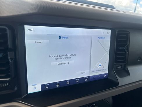 Used 2023 Ford Bronco Wildtrak AWD/4WD image 14