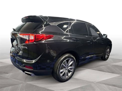 Certified 2023 Acura RDX FWD w/ Technology Package image 8