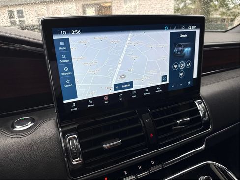 Used 2022 Lincoln Navigator L Reserve AWD/4WD image 33