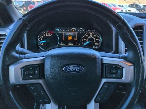 Used 2019 Ford F150 Platinum w/ Equipment Group 701A Luxury image 30