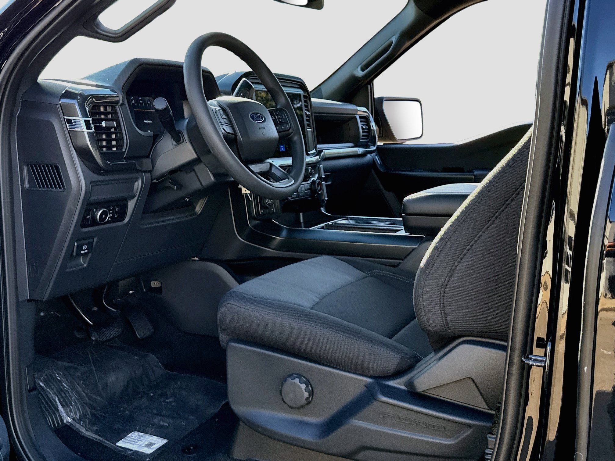 New 2026 Ford F150 STX w/ F-150 LOBO Package AWD/4WD image 4
