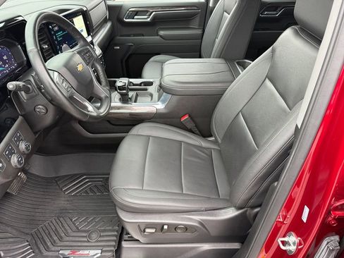 Used 2024 Chevrolet Silverado 1500 LTZ image 10