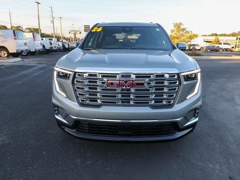 New 2026 GMC Acadia Denali w/ Super Cruise Package image 2