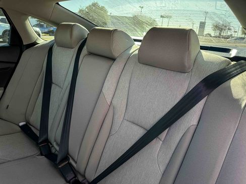 New 2025 Honda Accord SE image 16