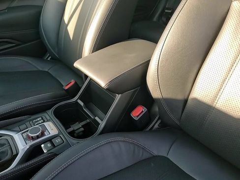 Used 2019 Subaru Forester Touring w/ Popular Package #3 image 21