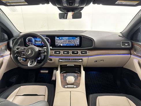 New 2026 Mercedes-Benz GLE 53 AMG 4MATIC Coupe image 17