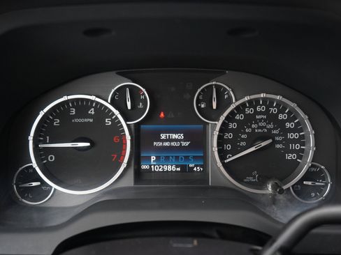 Used 2017 Toyota Tundra SR5 image 23