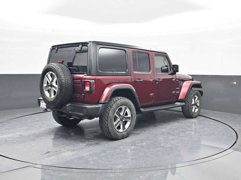 Used 2021 Jeep Wrangler Unlimited Sahara w/ Cold Weather Group image 8