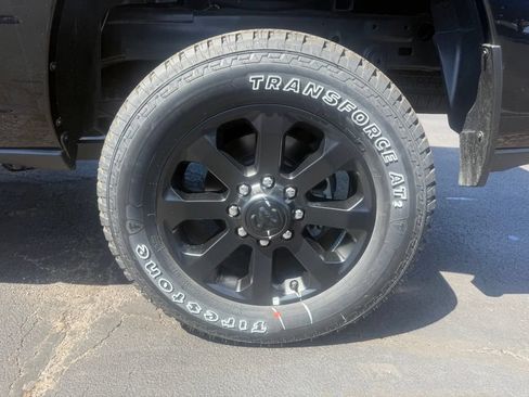 New 2026 RAM 2500 Big Horn AWD/4WD image 37