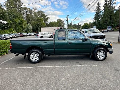 Used 2001 Toyota Tacoma 2WD Xtracab image 4