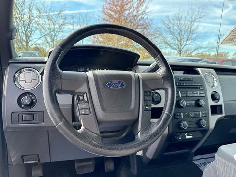 Used 2012 Ford F150 XLT w/ XLT Chrome Pkg image 18