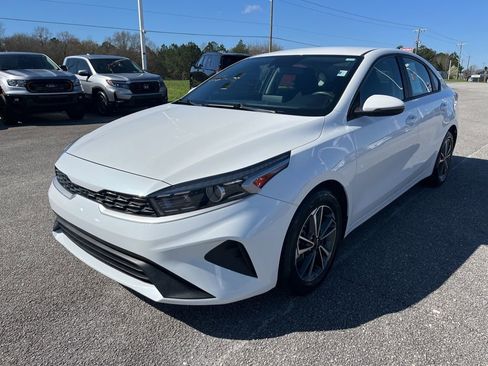 Used 2023 Kia Forte LXS w/ LXS Technology Package image 1