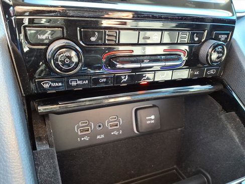 Used 2022 Jeep Grand Cherokee L Limited w/ Trailer Tow Group (B) image 25