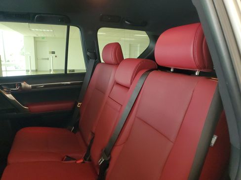 Certified 2022 Lexus GX 460 Premium w/ Premium Package image 16