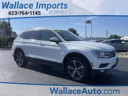 Used 2018 Volkswagen Tiguan SEL AWD/4WD image 1