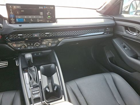 Used 2024 Honda Accord Sport image 16