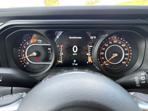 New 2026 Jeep Wrangler Unlimited Sahara AWD/4WD image 13