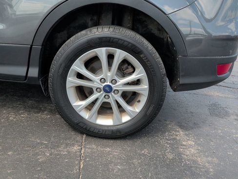 Used 2017 Ford Escape SE AWD/4WD image 24
