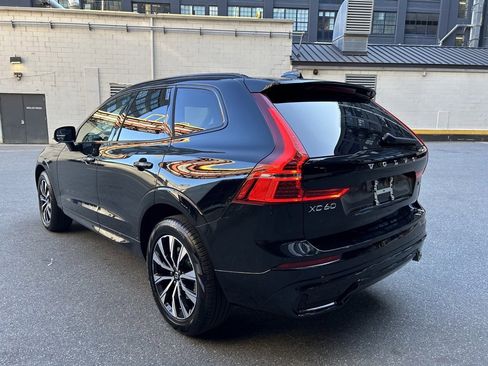 Certified 2025 Volvo XC60 B5 Plus image 11