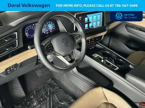 Used 2026 Volkswagen Atlas Cross Sport SE w/ Black Wheel Package FWD image 13