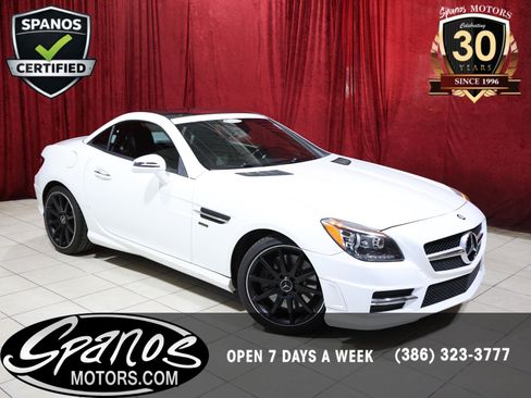 Used 2015 Mercedes-Benz SLK 250 image 1