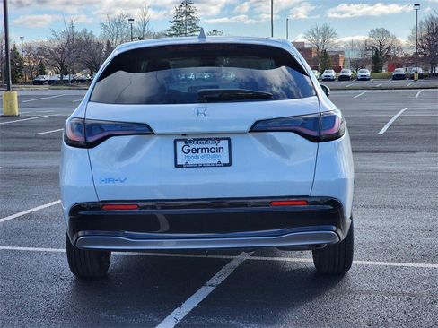 Used 2025 Honda HR-V EX-L image 15