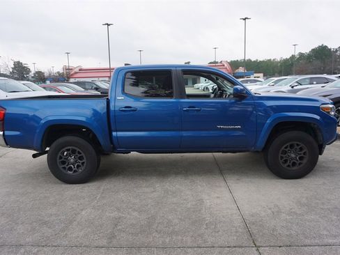 Used 2018 Toyota Tacoma SR5 image 21