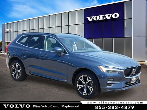 Used 2022 Volvo XC60 B5 Momentum AWD/4WD image 1