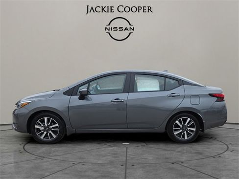 New 2025 Nissan Versa SV w/ Trunk Package image 2