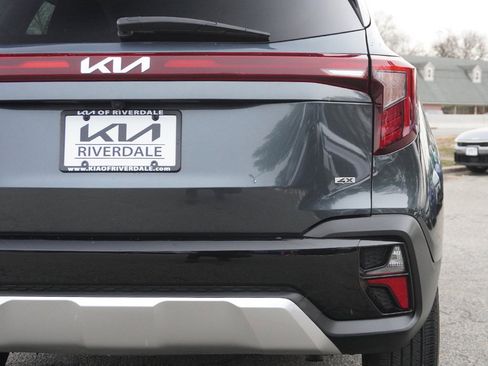 Used 2024 Kia Seltos S image 17