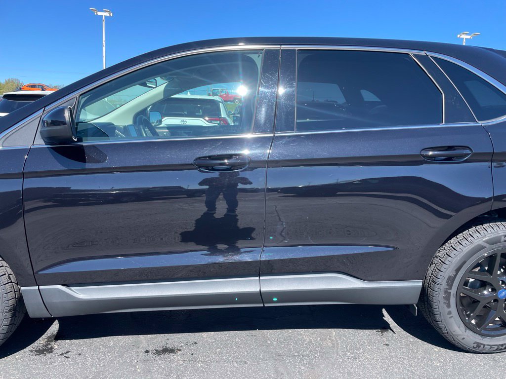 Used 2022 Ford Edge SEL w/ Convenience Package AWD/4WD image 35
