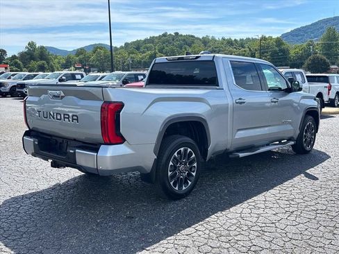 Used 2022 Toyota Tundra Limited AWD/4WD image 8