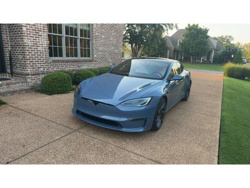 Used 2026 Tesla Model S AWD/4WD image 1