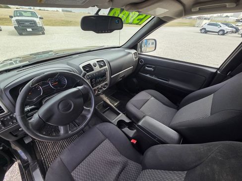 Used 2011 Chevrolet Colorado LT image 12