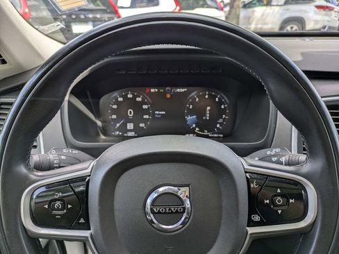 Used 2020 Volvo XC90 T6 Momentum AWD/4WD image 40