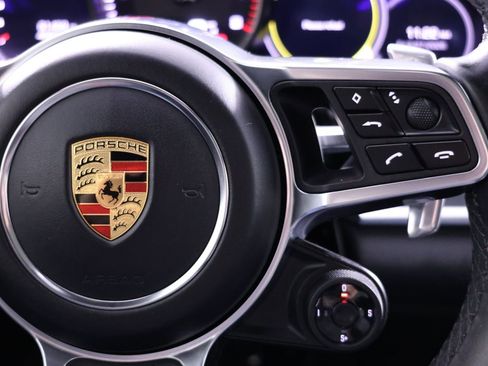 Used 2020 Porsche Panamera GTS image 28