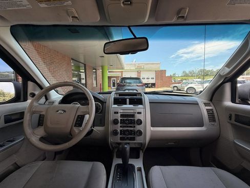 Used 2012 Ford Escape XLT FWD image 19