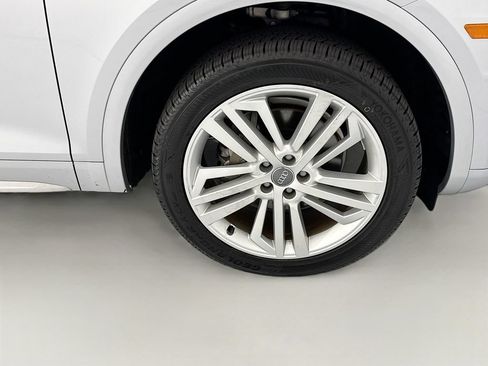 Used 2019 Audi Q5 2.0T Premium Plus w/ Premium Plus Package AWD/4WD image 31