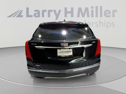 Used 2019 Cadillac XT5 Platinum AWD/4WD image 4