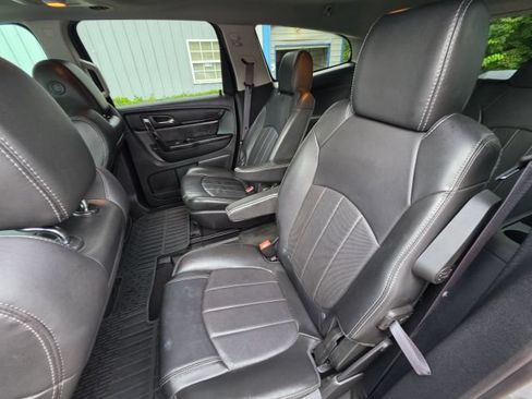 Used 2015 Chevrolet Traverse LTZ AWD/4WD image 21
