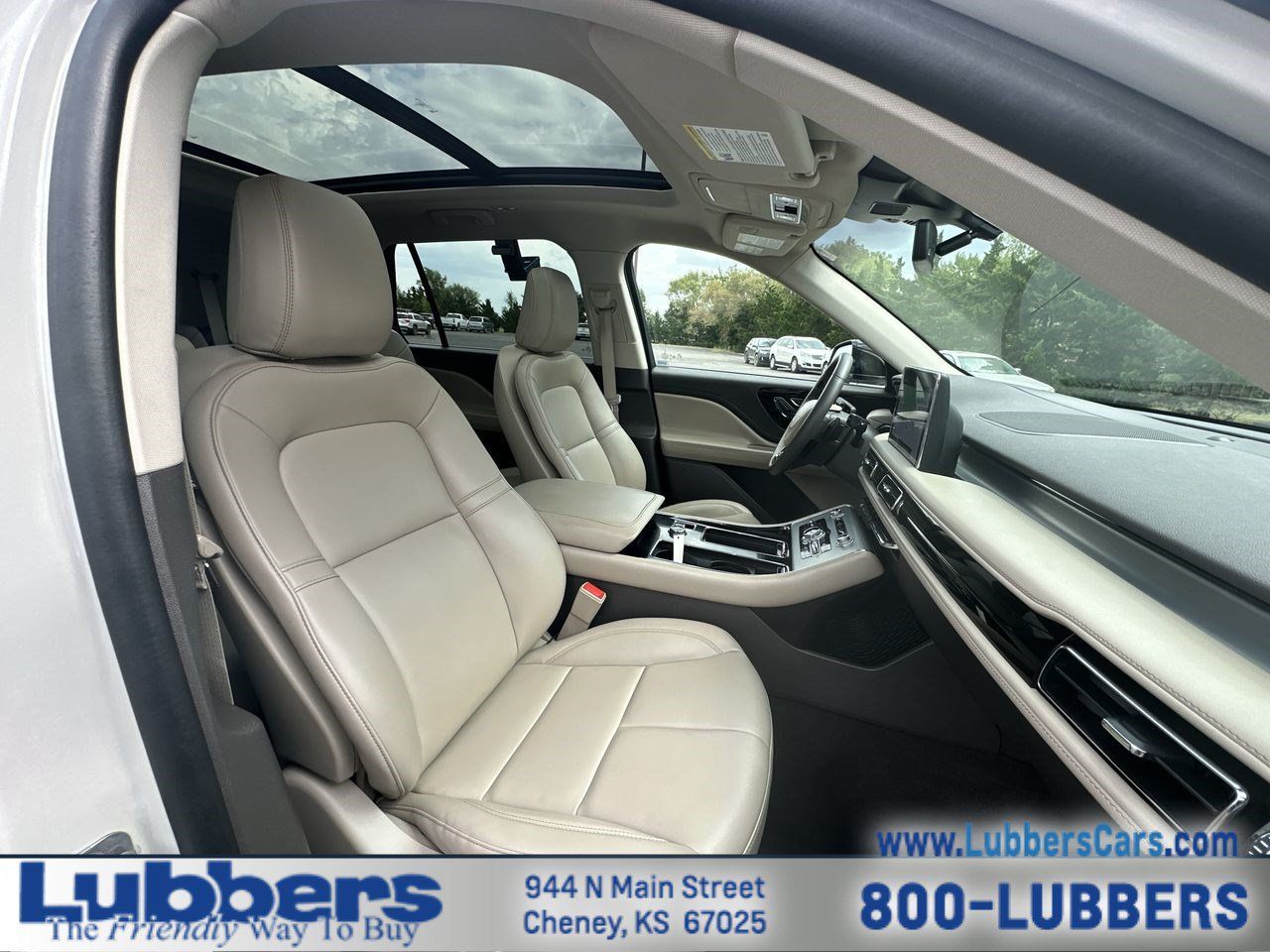 Used 2023 Lincoln Aviator 2WD w/ Premium Package image 25
