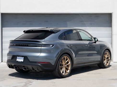 New 2026 Porsche Cayenne Turbo GT AWD/4WD image 7