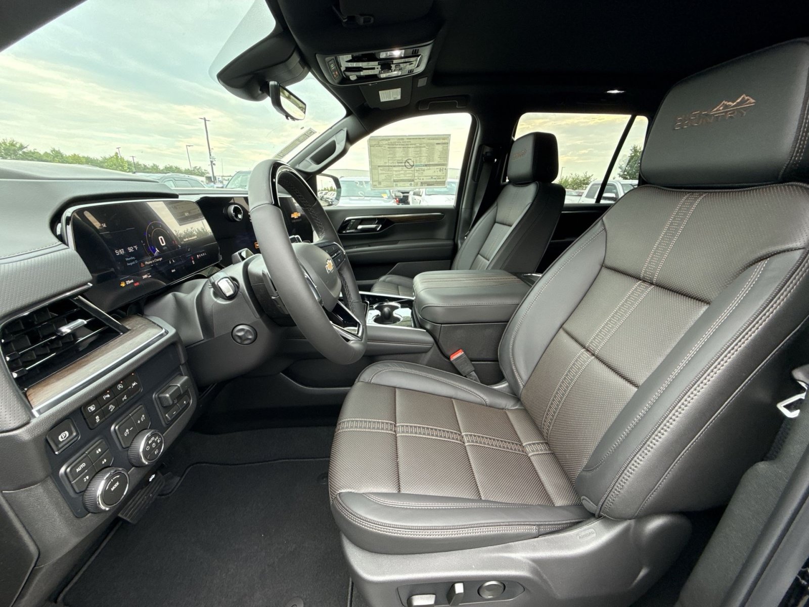 New 2026 Chevrolet Tahoe High Country w/ Sun And Tow Package AWD/4WD image 14