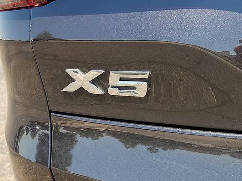 Used 2023 BMW X5 xDrive40i w/ Premium Package AWD/4WD image 8