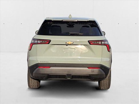 New 2025 Chevrolet Equinox LT w/ Safety and Technology Package image 7