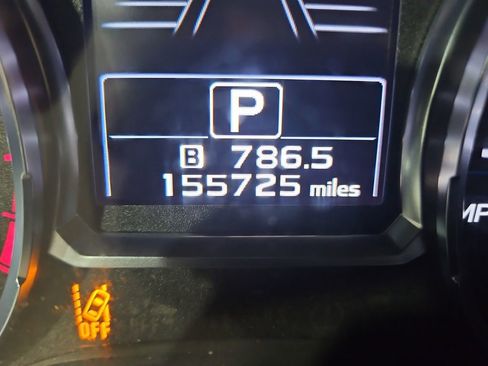 Used 2017 Subaru Forester 2.5i Limited image 17