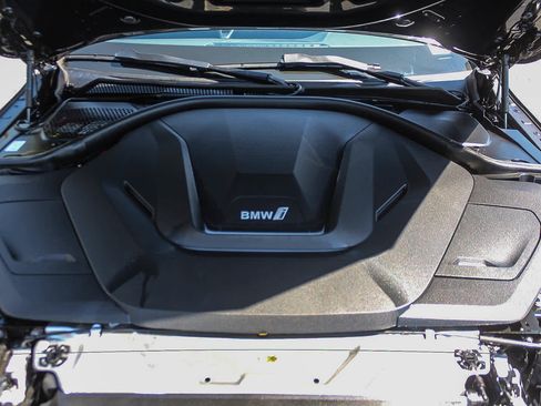 Used 2023 BMW i4 eDrive40 RWD image 39