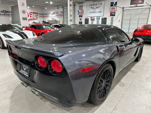 Used 2010 Chevrolet Corvette Coupe w/ 1LT image 5