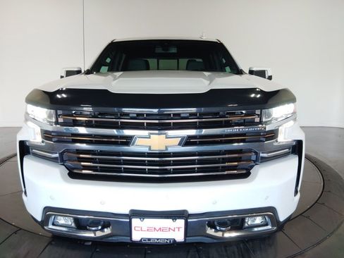 Used 2021 Chevrolet Silverado 1500 High Country w/ Safety Package II image 3